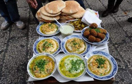 זן ואמנות אכילת החומוס – שישי בעקבות חומוסיות סודיות